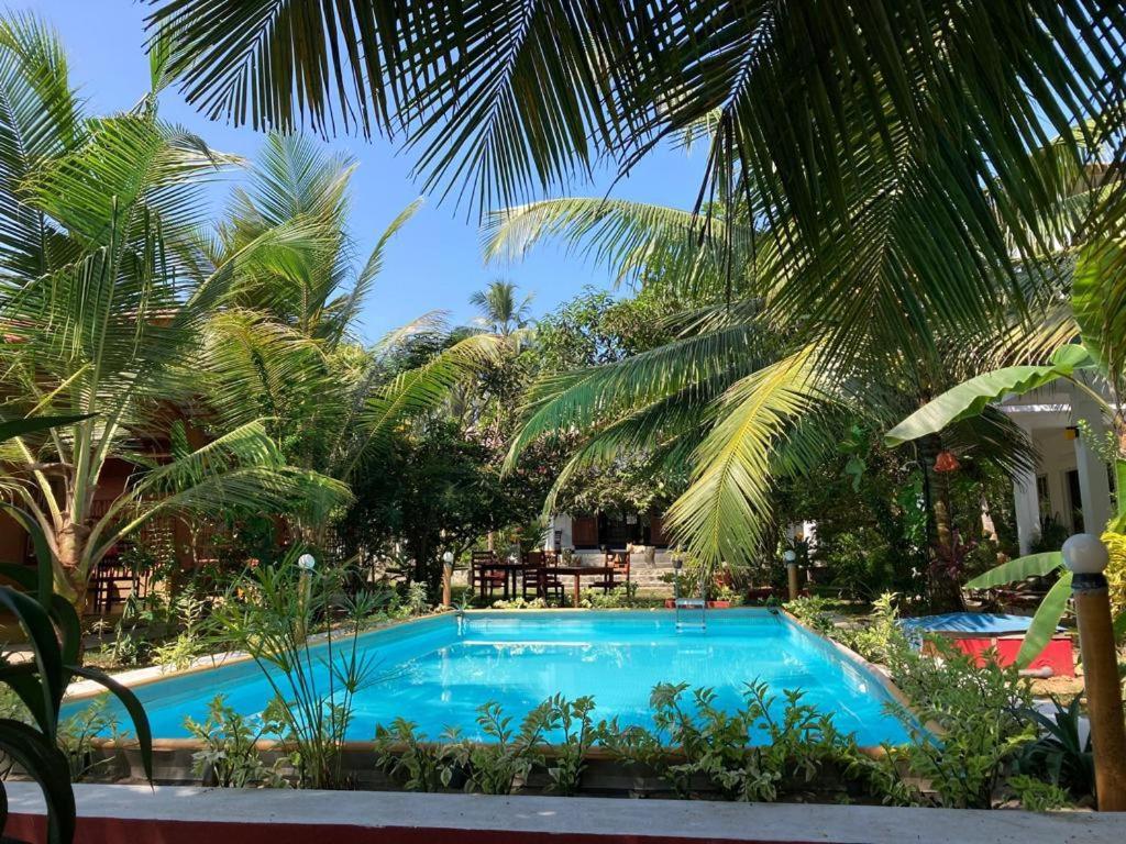 Hotel La Perla Bentota Exterior foto