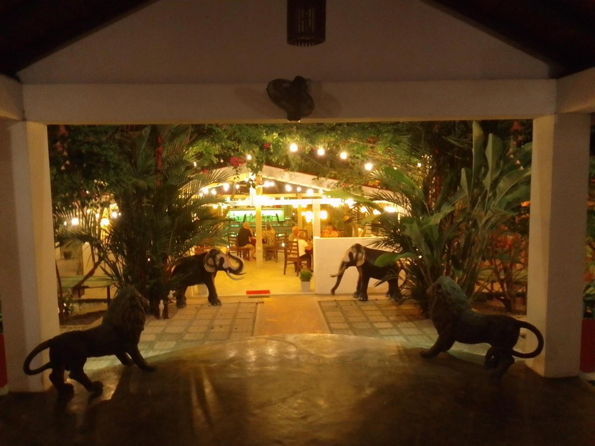 Hotel La Perla Bentota Exterior foto
