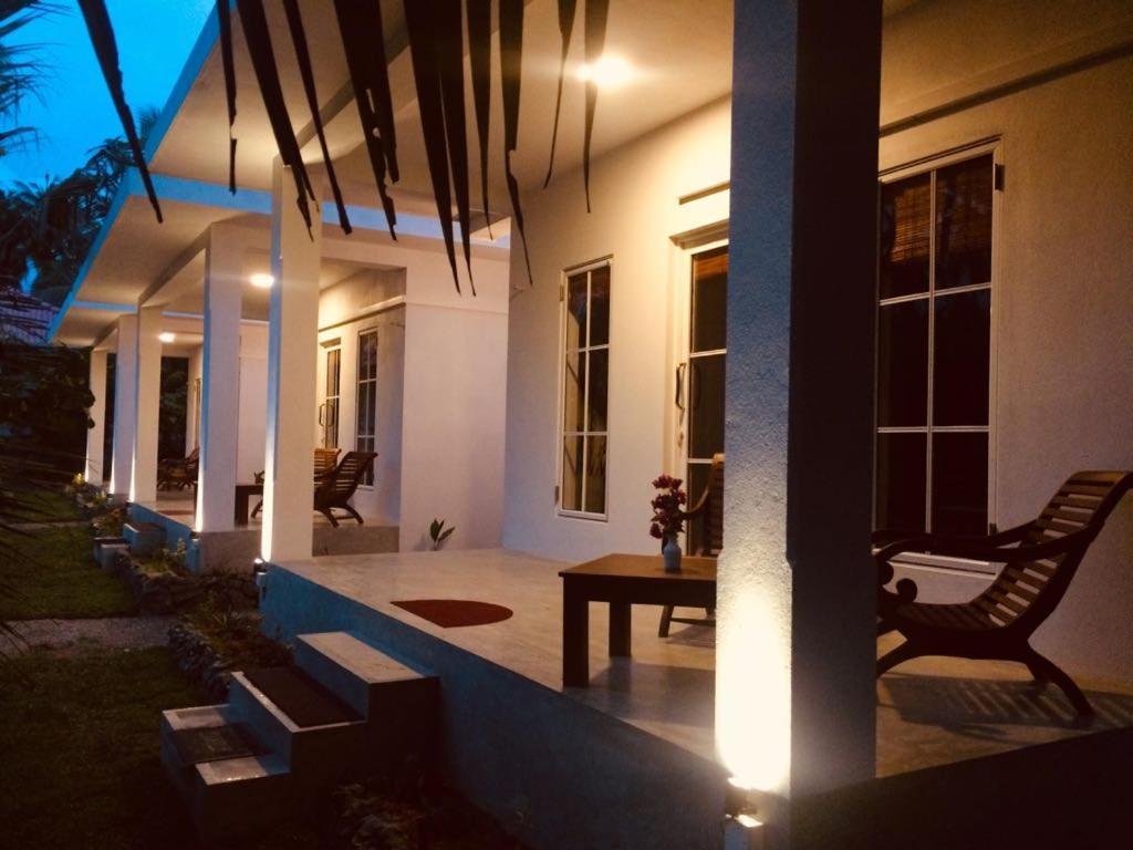 Hotel La Perla Bentota Exterior foto